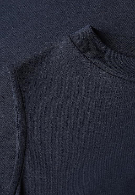 LTD QR basic turtle neck top – Shadowed Navy 
