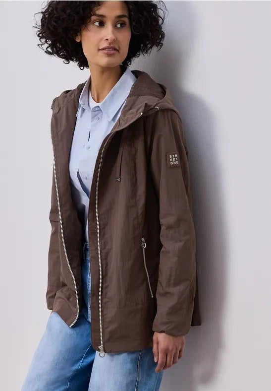 Modern Windbreaker – Mahogany Brown 