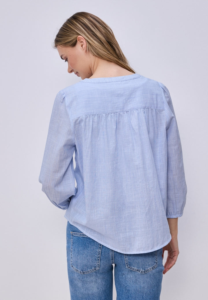 Chambray buttoned roundneck bl