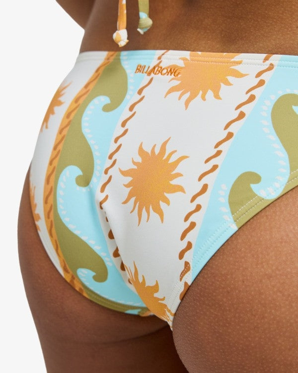 Sunblind Tropic
