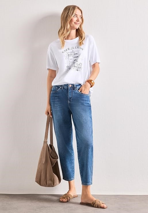 LTD QR shirt w.illustration – White 
