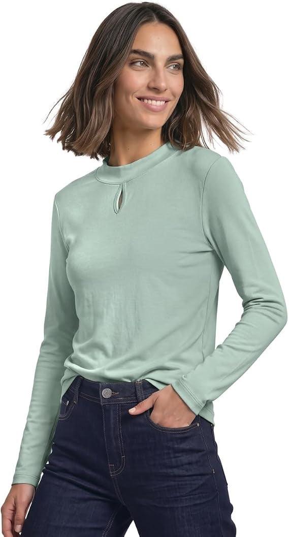 turtle neck shirt w.slit detai
