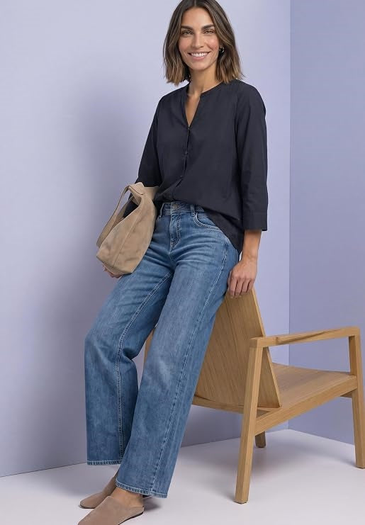 QR Splitneck blouse w button d – Indigo Night 