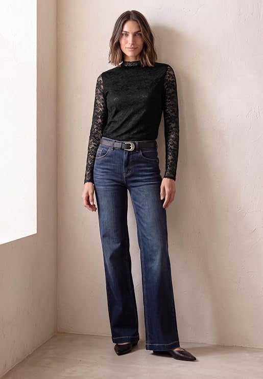 LTD QR lace turtle neck shirt
