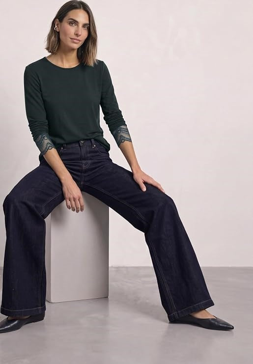 EOS_Shirt w. lace at sleeves – Stormy Green 