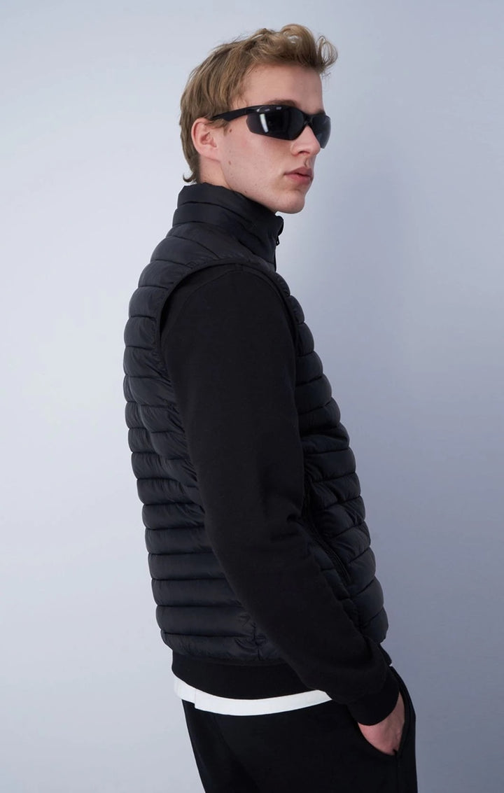 Vest Black