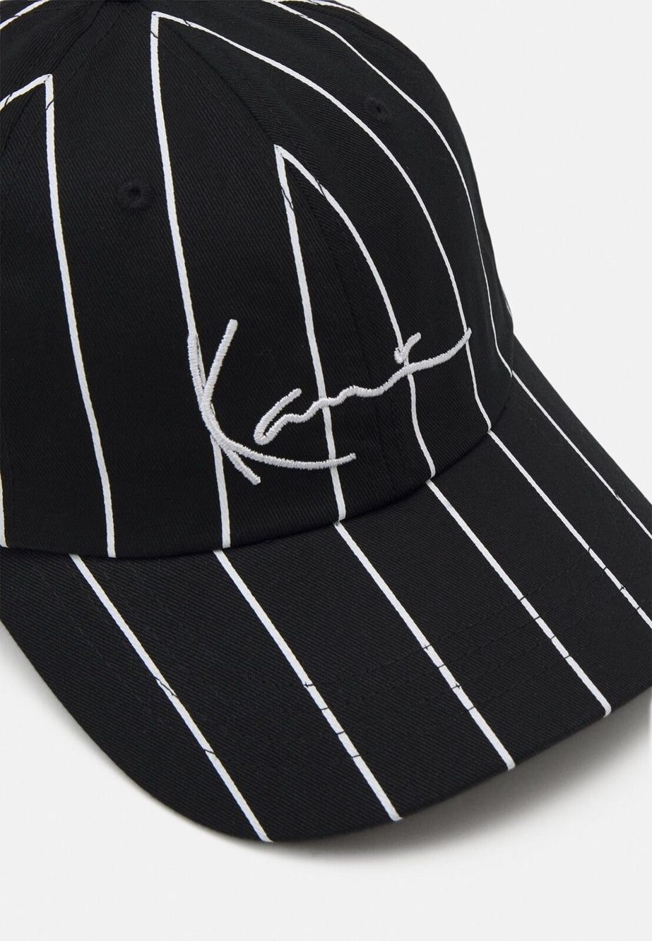 KK Signature Pinstripe Cap Black/White