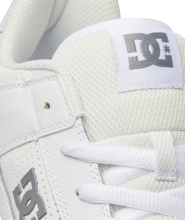 Manteca 4 White