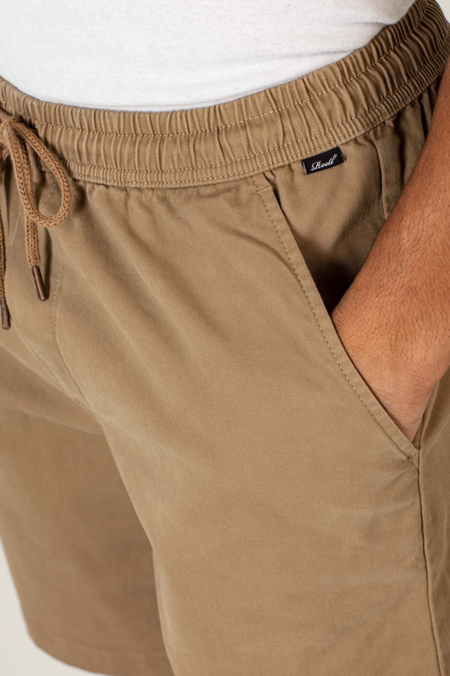 Reflex Lazy Short Dark Sand