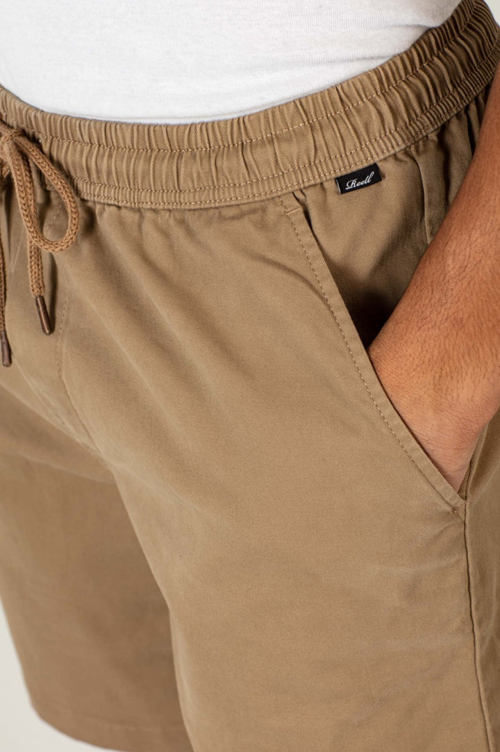Reflex Lazy Short Dark Sand