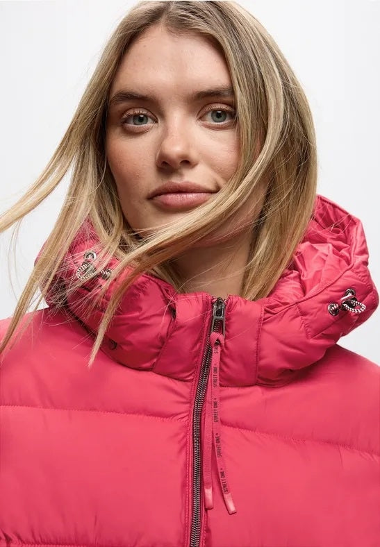 Short Padded Jkt – Carpet Red 