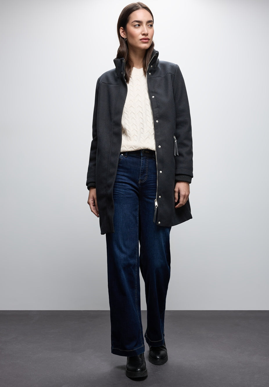 LTD QR Coat w. Knit Details – Obsidian Blue 