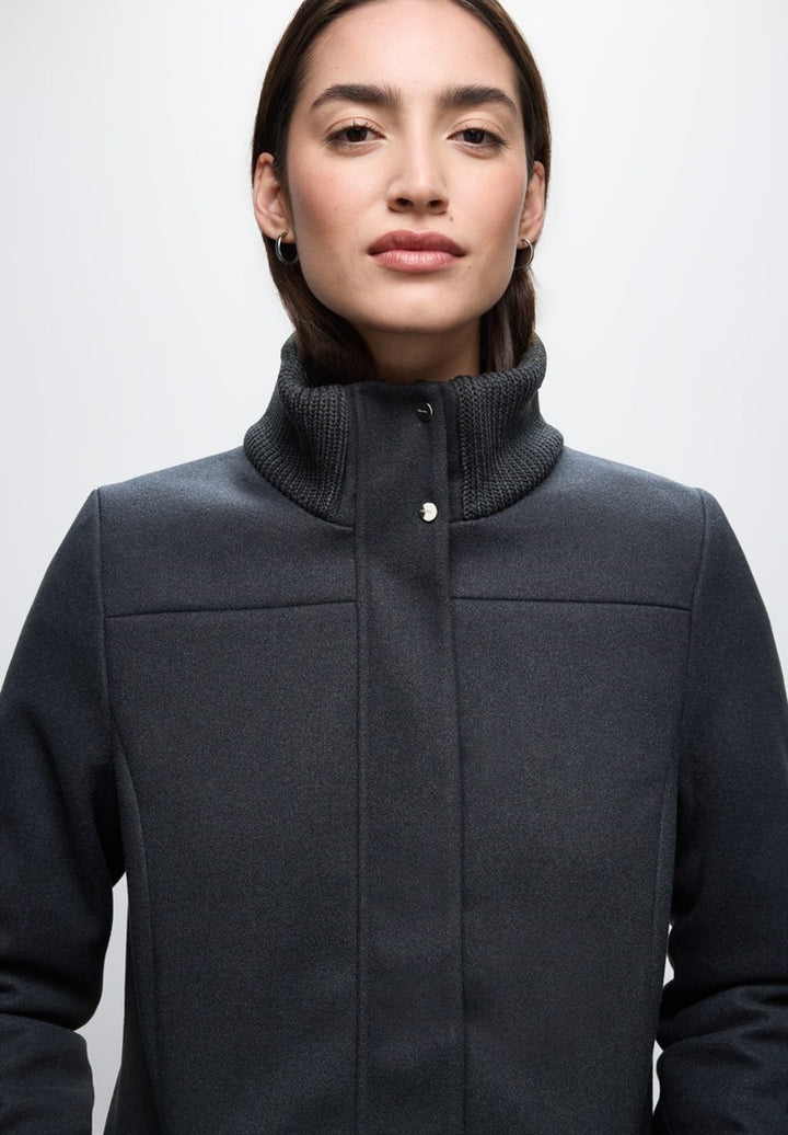 LTD QR Coat w. Knit Details – Obsidian Blue 