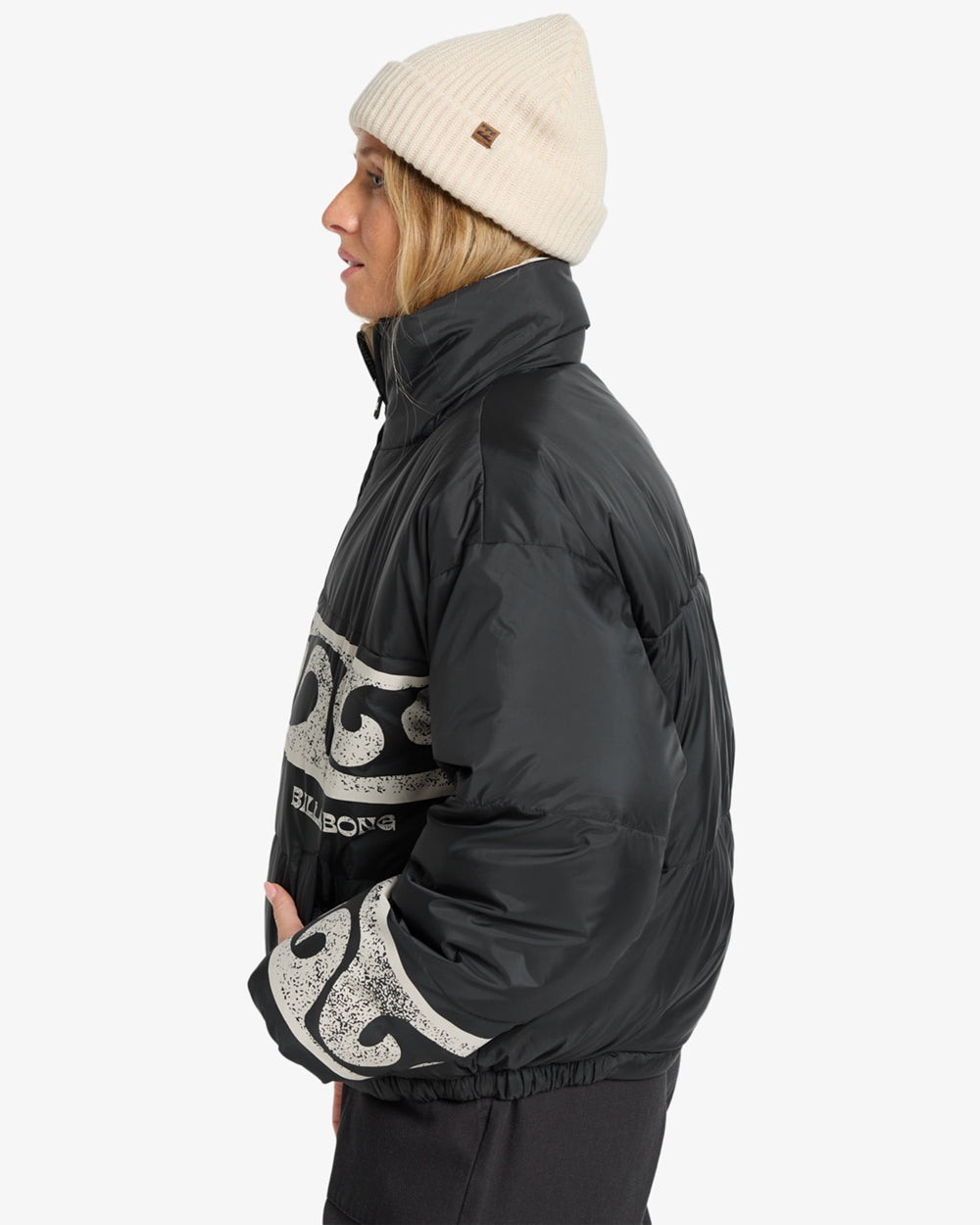 Cozy Puffer Black Pebble