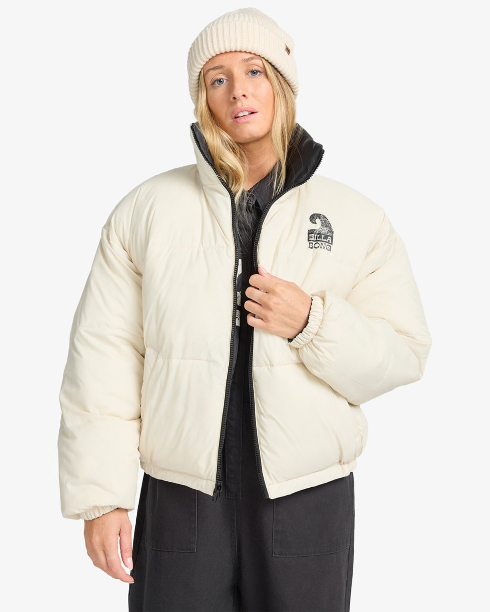 Cozy Puffer Black Pebble