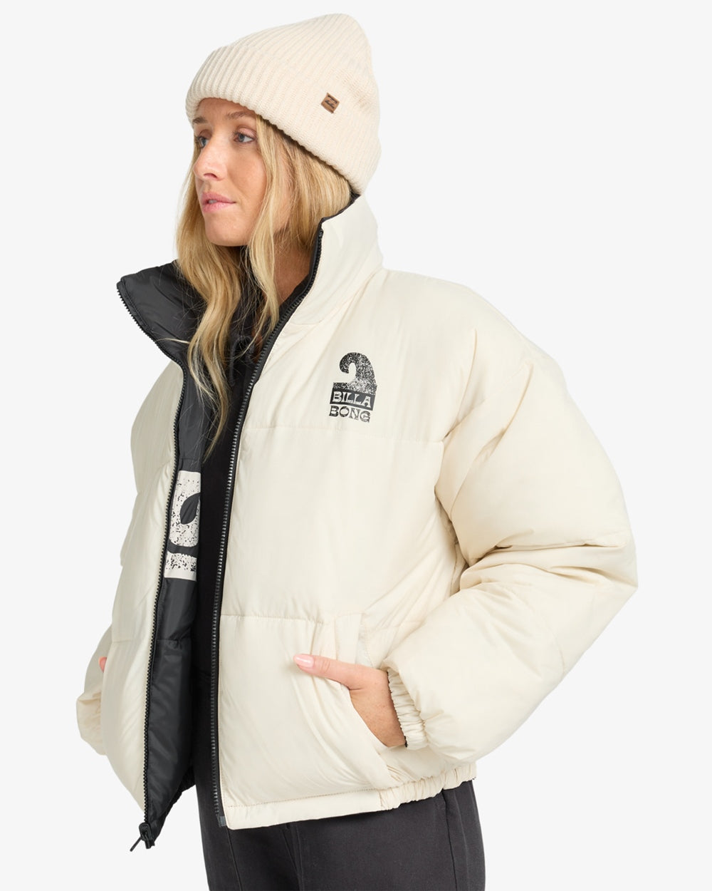 Cozy Puffer Black Pebble
