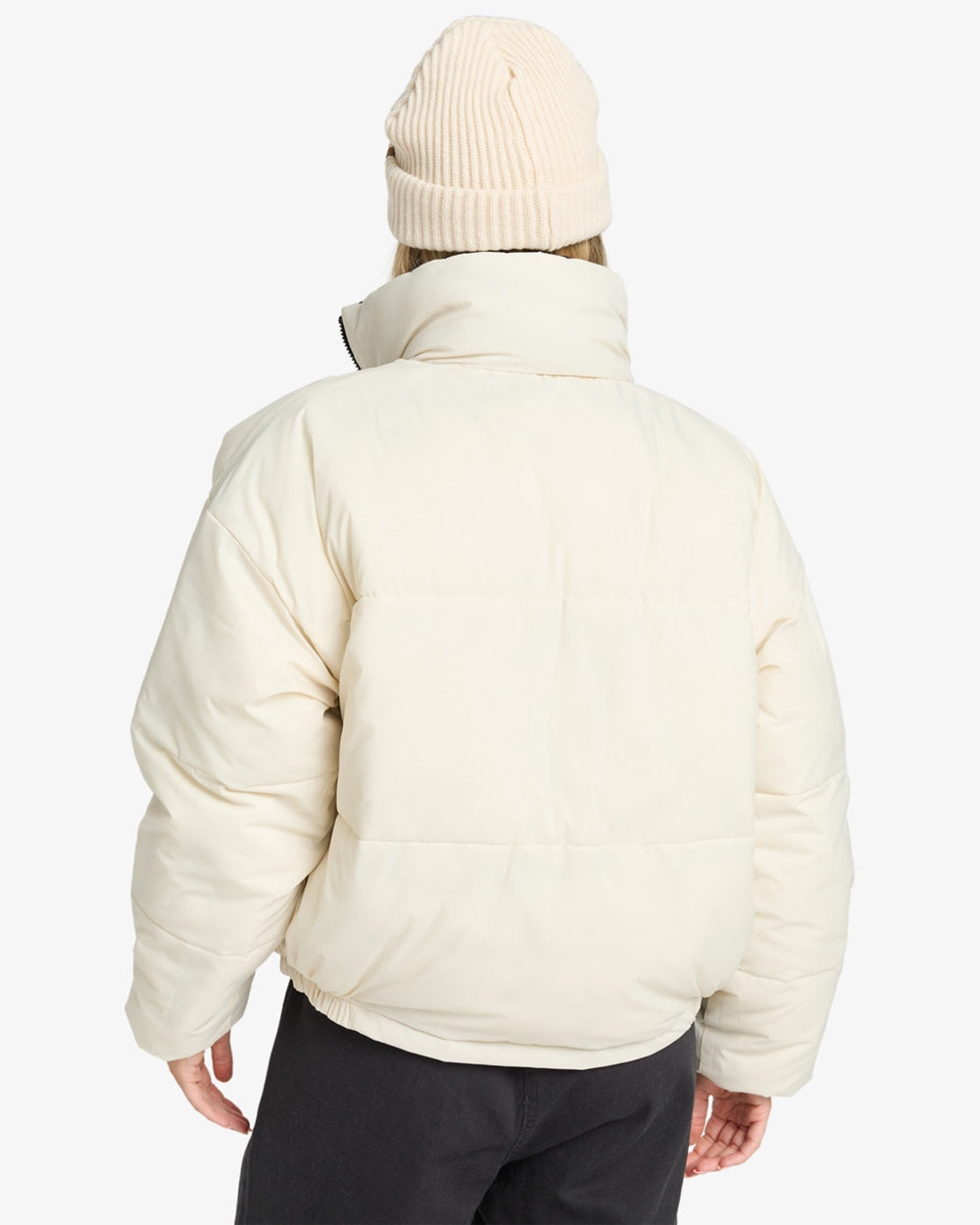 Cozy Puffer Black Pebble